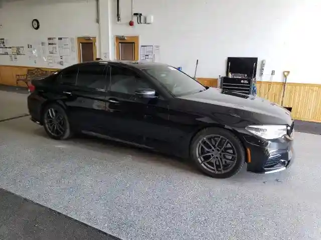 WBAJE7C59JWC54584 2018 BMW 5 SERIES-3