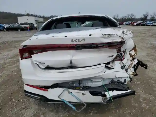 5XXG64J21NG125096 2022 KIA K5-5