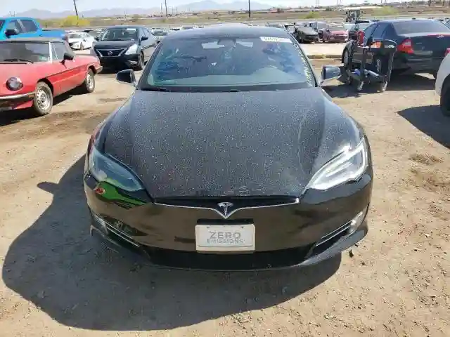 5YJSA1E26JF261707 2018 TESLA MODEL S-4