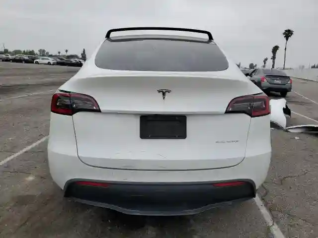 5YJYGDEEXLF052963 2020 TESLA MODEL Y-5