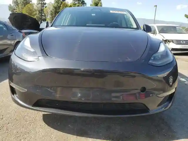 7SAYGDED7RF056973 2024 TESLA MODEL Y-4