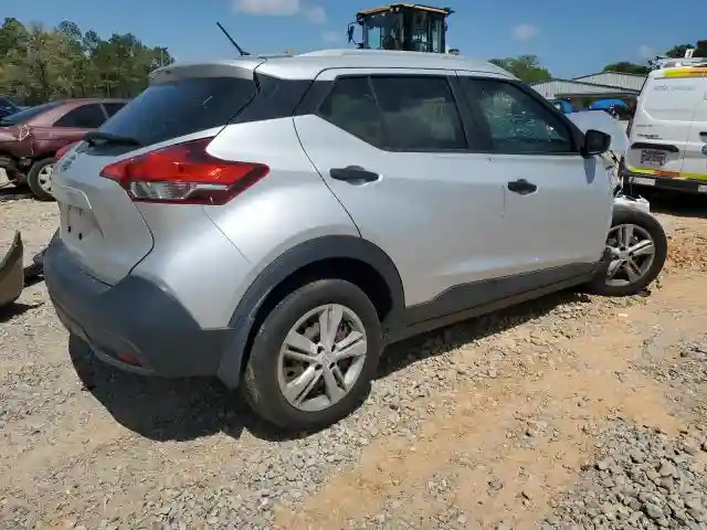 3N1CP5CUXJL520380 2018 NISSAN KICKS-2