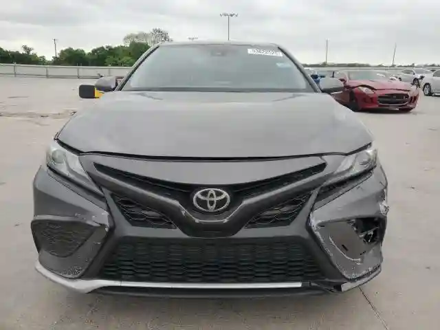 4T1K61AK5MU525921 2021 TOYOTA CAMRY-4