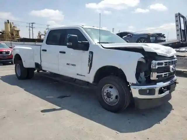 1FT8W3DT1RED53094 2024 FORD F350-3