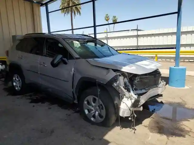 2T3H1RFV0LW094890 2020 TOYOTA RAV4-3