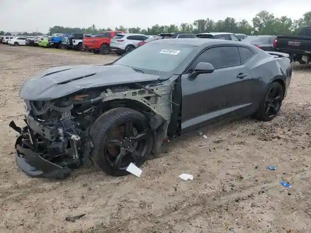1G1FH1R73J0114013 2018 CHEVROLET CAMARO-0