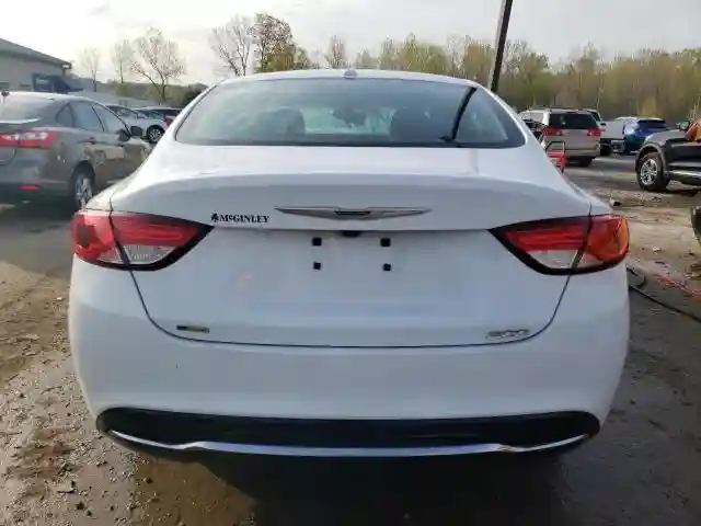 1C3CCCAB9GN126879 2016 CHRYSLER 200-5