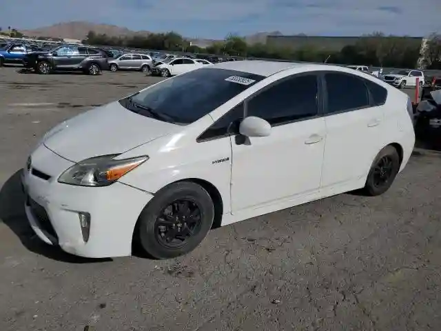 JTDKN3DU5F1934022 2015 TOYOTA PRIUS-0