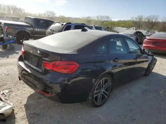 WBA4J3C57JBG91119 2018 BMW 4 SERIES-2