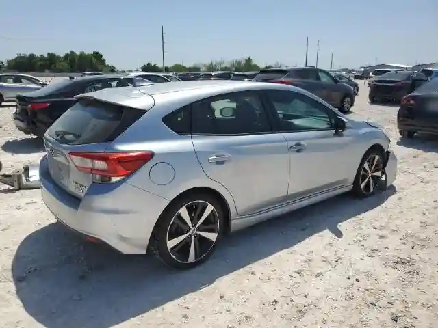 4S3GTAM66H3717202 2017 SUBARU IMPREZA-2