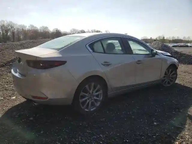 3MZBPACM6PM381186 2023 MAZDA 3-2
