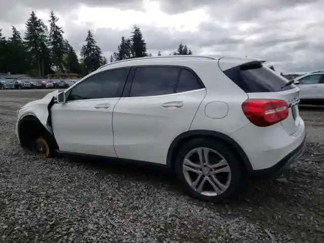 WDCTG4GB6FJ132345 2015 MERCEDES-BENZ GLA-CLASS-1