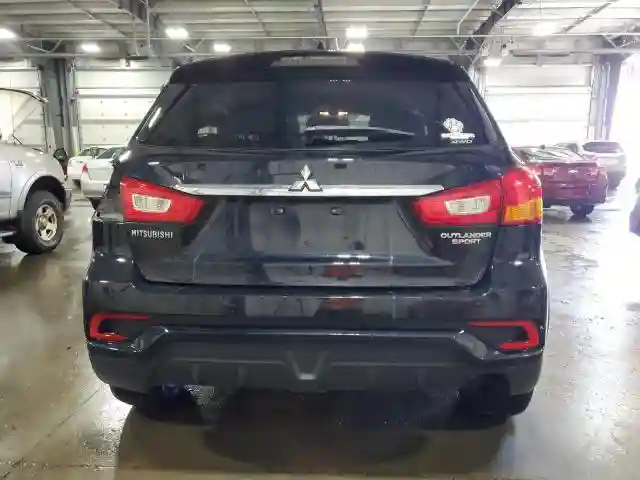 JA4AR3AU4JU018261 2018 MITSUBISHI OUTLANDER-5