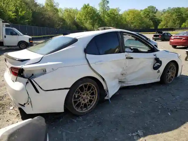 4T1T31AK1RU077357 2024 TOYOTA CAMRY-2