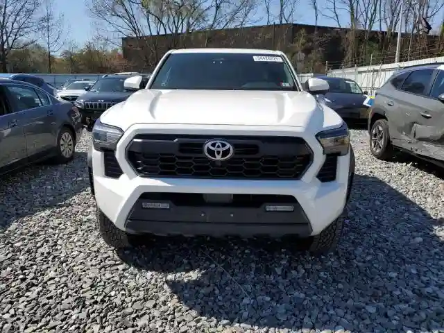 3TYLE5JN1RT054329 2024 TOYOTA TACOMA-4