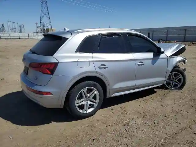 WA1ANAFY9J2015458 2018 AUDI Q5-2
