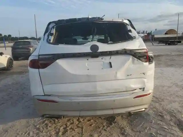 5GAERCKW4NJ134575 2022 BUICK ENCLAVE-5