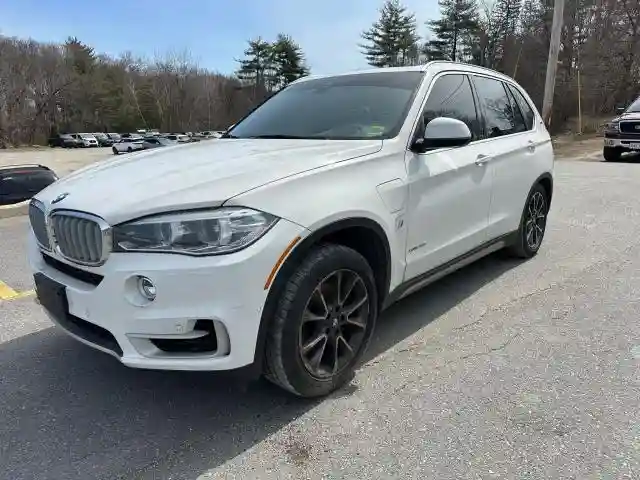 5UXKT0C56J0W03350 2018 BMW X5-0