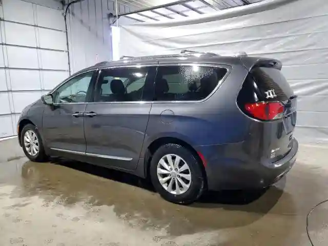 2C4RC1BG3JR355119 2018 CHRYSLER PACIFICA-1