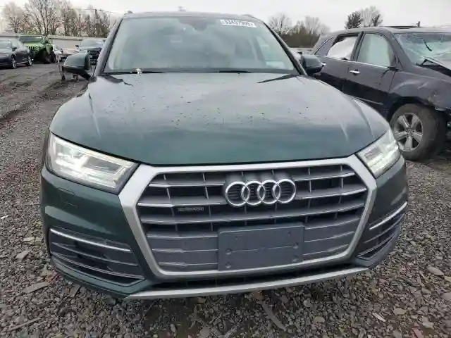 WA1BNAFY0J2023257 2018 AUDI Q5-4