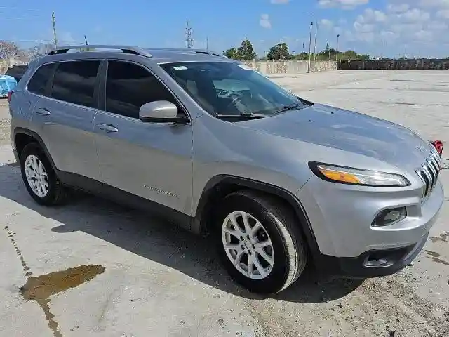 1C4PJMCS0GW241483 2016 JEEP GRAND CHEROKEE-3