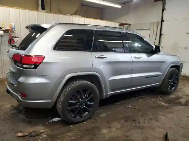 1C4RJFAG8HC892673 2017 JEEP GRAND CHEROKEE-2