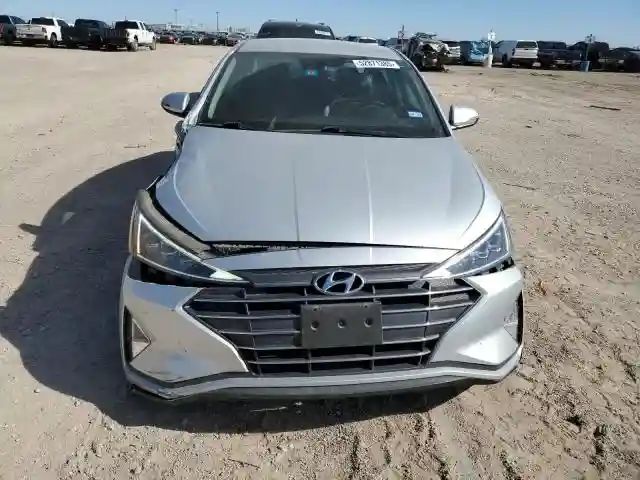 5NPD84LF4KH463699 2019 HYUNDAI ELANTRA-4