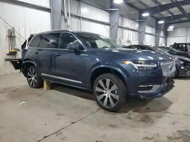 YV4062PE0S1337466 2025 VOLVO XC90 PLUS-3