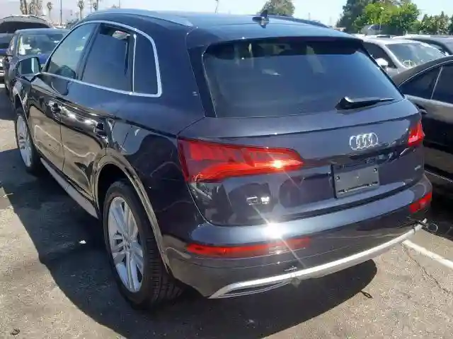 WA1BNAFY5K2083360 2019 AUDI Q5-2