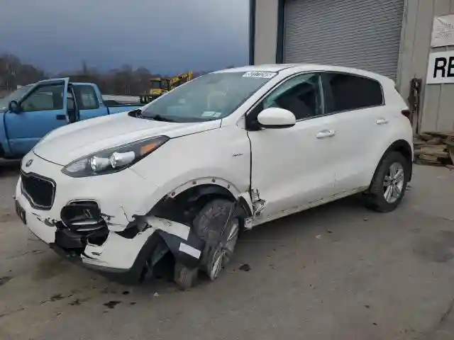KNDPMCAC5J7373931 2018 KIA SPORTAGE-0