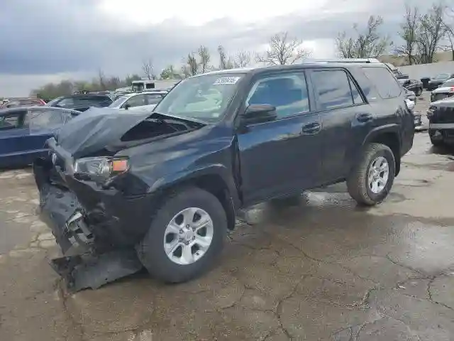 JTEBU5JR6J5583875 2018 TOYOTA 4RUNNER-0