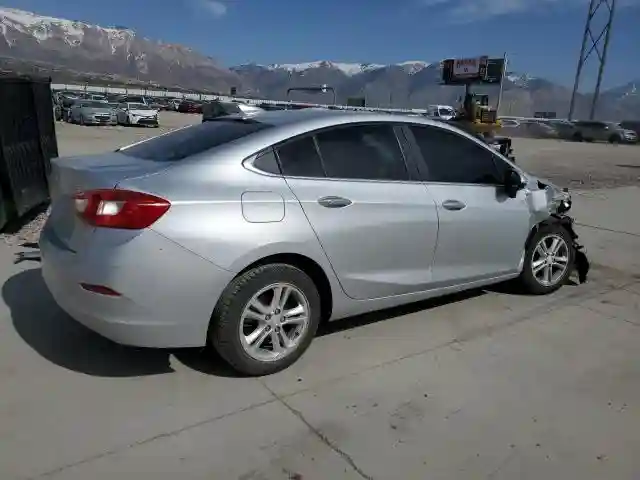 1G1BE5SM0H7166327 2017 CHEVROLET CRUZE-2