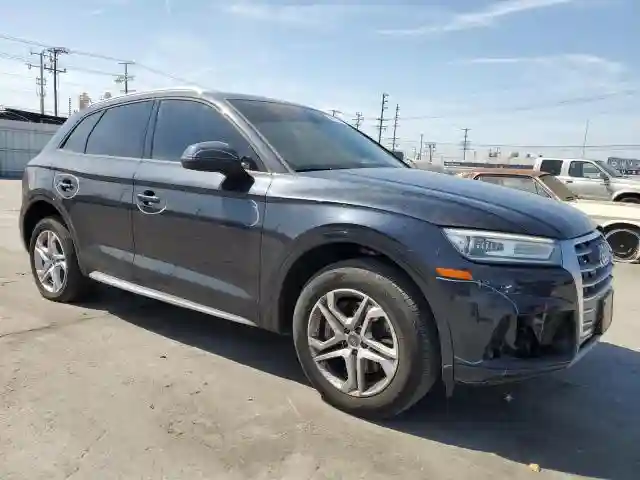 WA1ANAFY9J2023544 2018 AUDI Q5-3