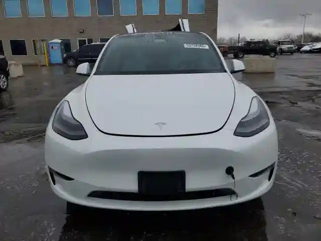 7SAYGDEE2RF160327 2024 TESLA MODEL Y-4