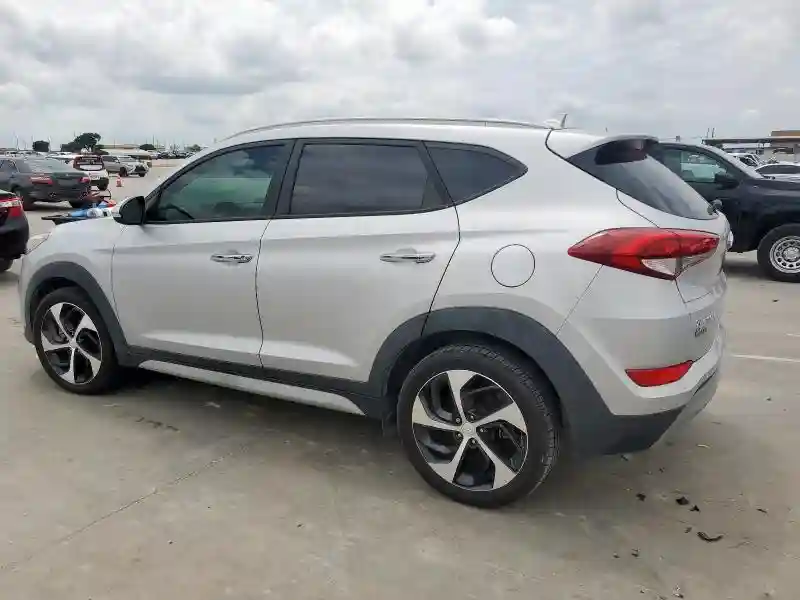 KM8J33A22HU488820 2017 HYUNDAI TUCSON-1