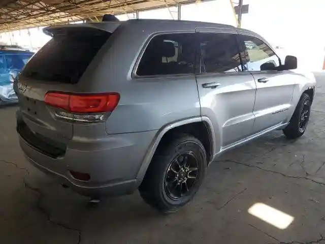 1C4RJEAG1JC434005 2018 JEEP GRAND CHEROKEE-2