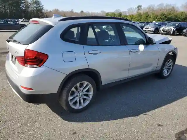 WBAVL1C52FVY32393 2015 BMW X1-2