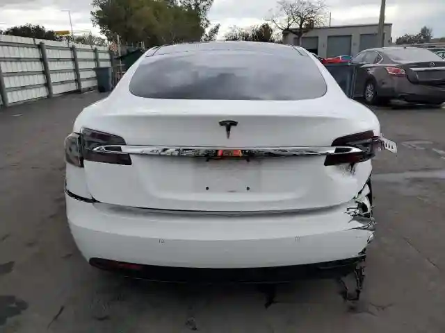 5YJSA1E10GF153812 2016 TESLA MODEL S-5
