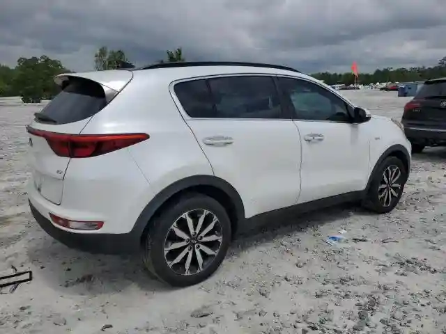 KNDPNCAC1J7383949 2018 KIA SPORTAGE-2