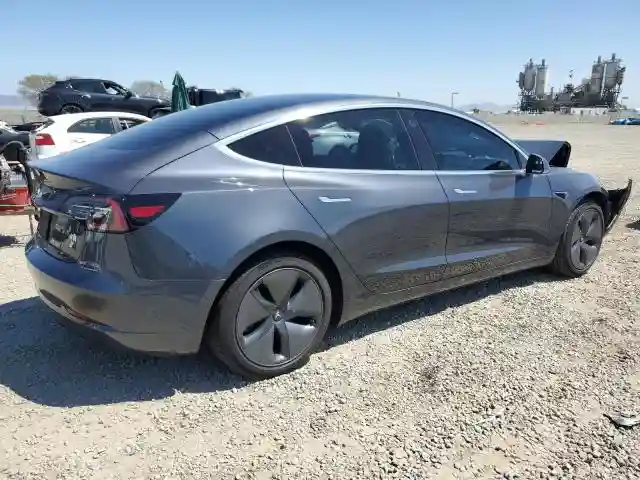 5YJ3E1EA2KF416304 2019 TESLA MODEL 3-2