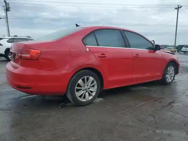 3VWD17AJ8FM321737 2015 VOLKSWAGEN JETTA-2