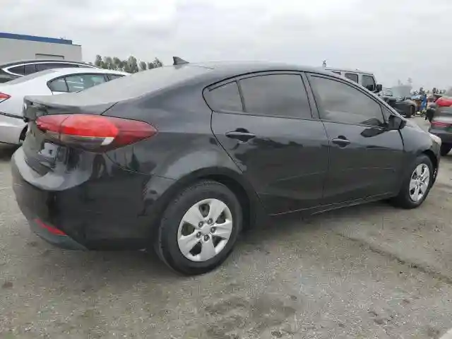 3KPFK4A72HE132834 2017 KIA FORTE-2