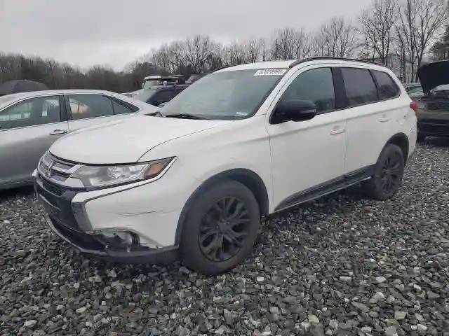 JA4AZ3A30JZ035228 2018 MITSUBISHI OUTLANDER-0
