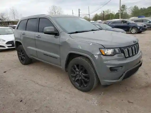 1C4RJFAG6KC801049 2019 JEEP GRAND CHEROKEE-3