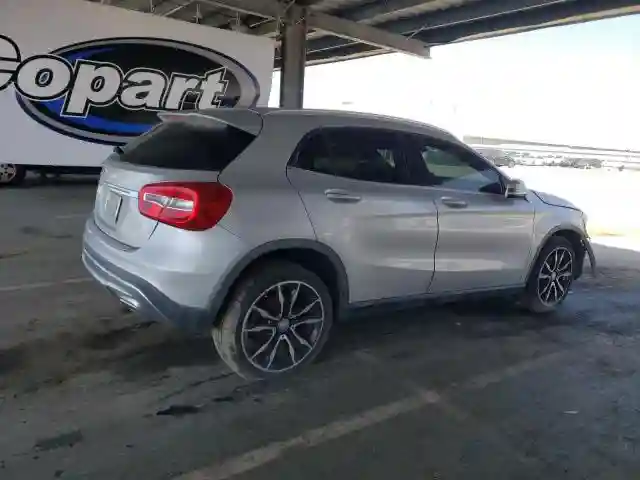 WDCTG4EB7HJ282227 2017 MERCEDES-BENZ GLA-CLASS-2
