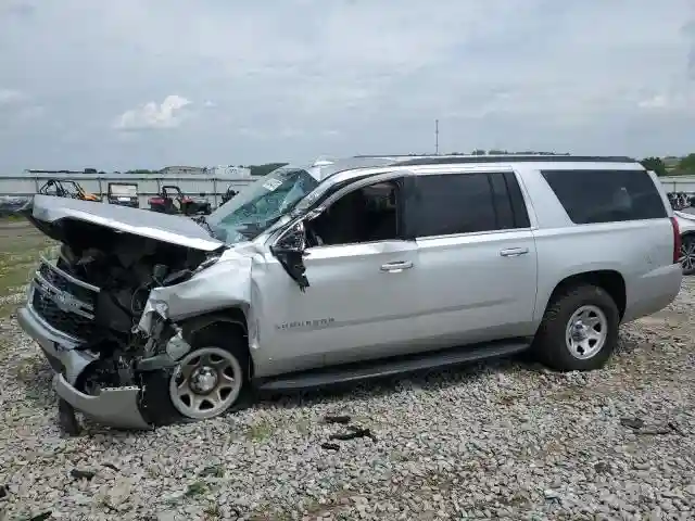 1GNSKKEC8JR195903 2018 CHEVROLET SUBURBAN-0