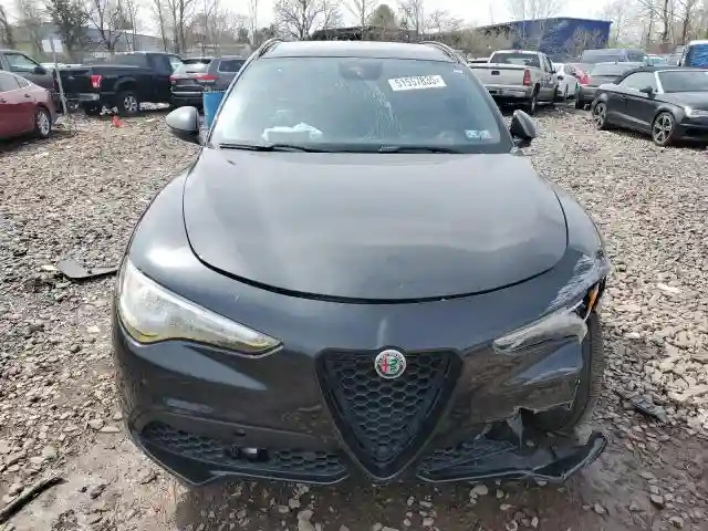 ZASPAKBN3K7C55789 2019 ALFA ROMEO STELVIO-4