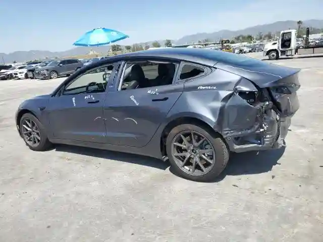 5YJ3E1EA1PF694473 2023 TESLA MODEL 3-1