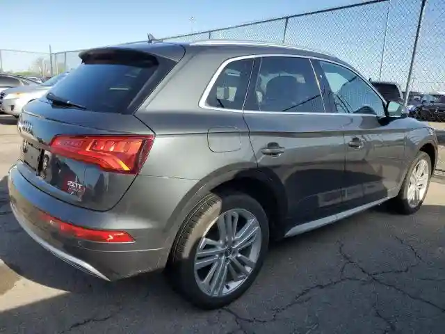 WA1BNAFY1J2230238 2018 AUDI Q5-2
