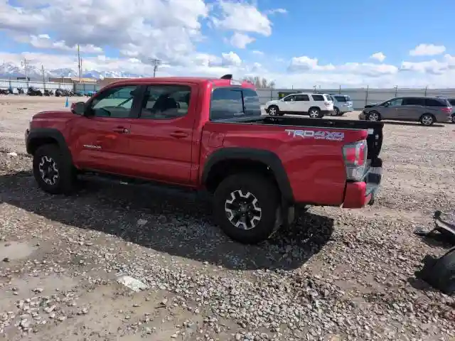 3TMCZ5AN4NM499724 2022 TOYOTA TACOMA-1